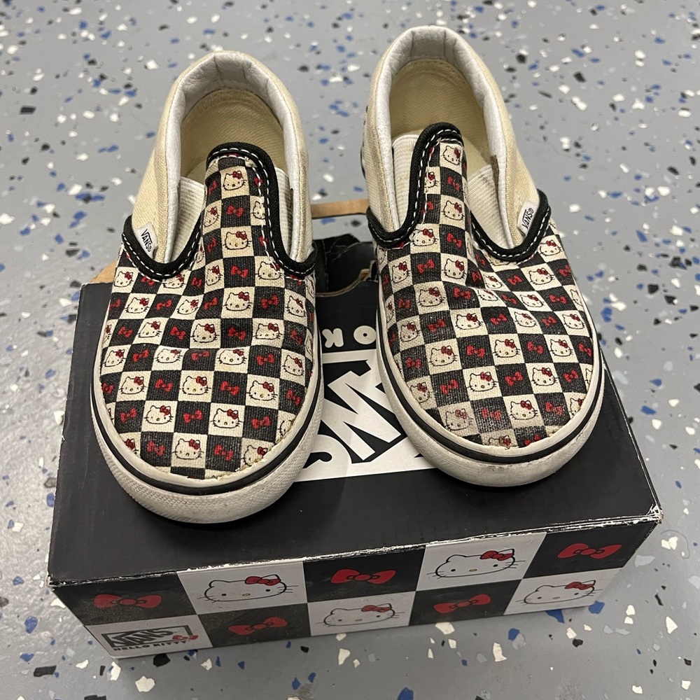 Vans Hello Kitty Shoes